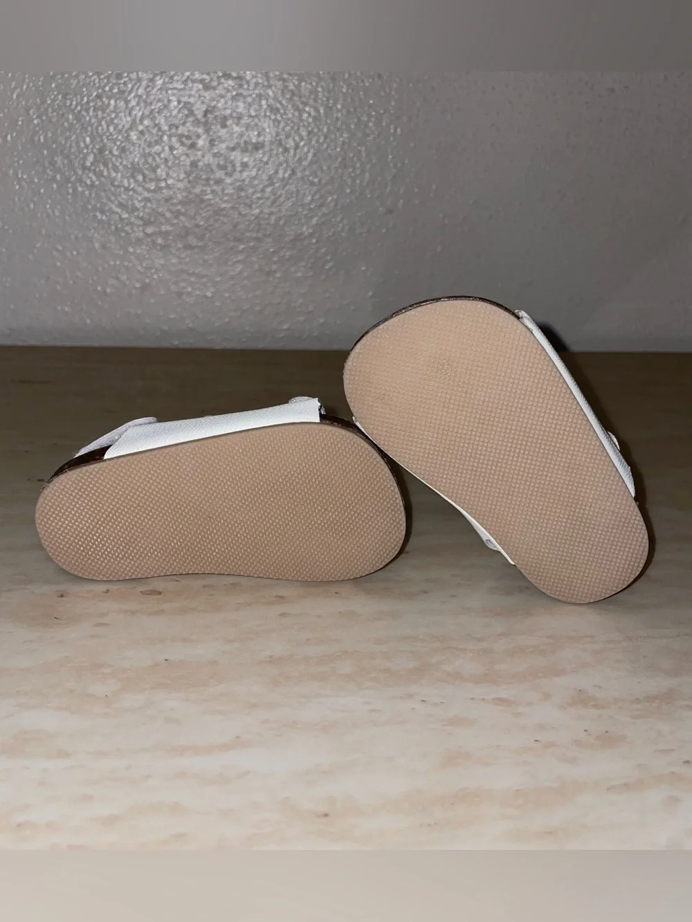 3/6m Carter’s Sandals